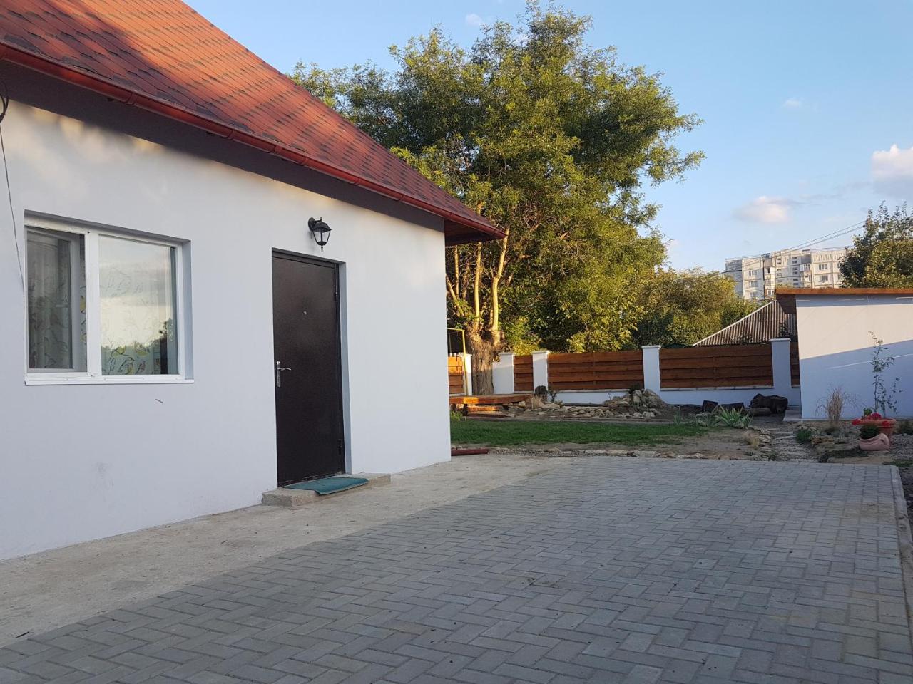 Ethnic House In Town Center Villa Cahul Exterior photo